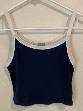 Tilly's Navy Cropped Tank XS